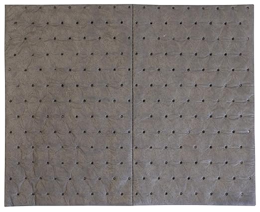 Oil-Dri L91003 15" W x 19" L Universal Light Weight Perforated Pad, 200 Mats/Box